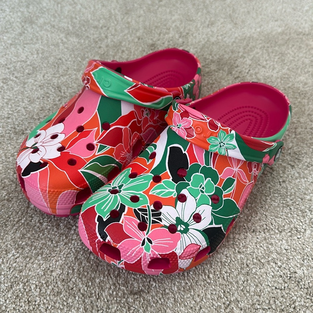 Floral crocs
